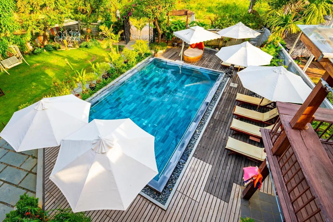 Flora Villa 会安